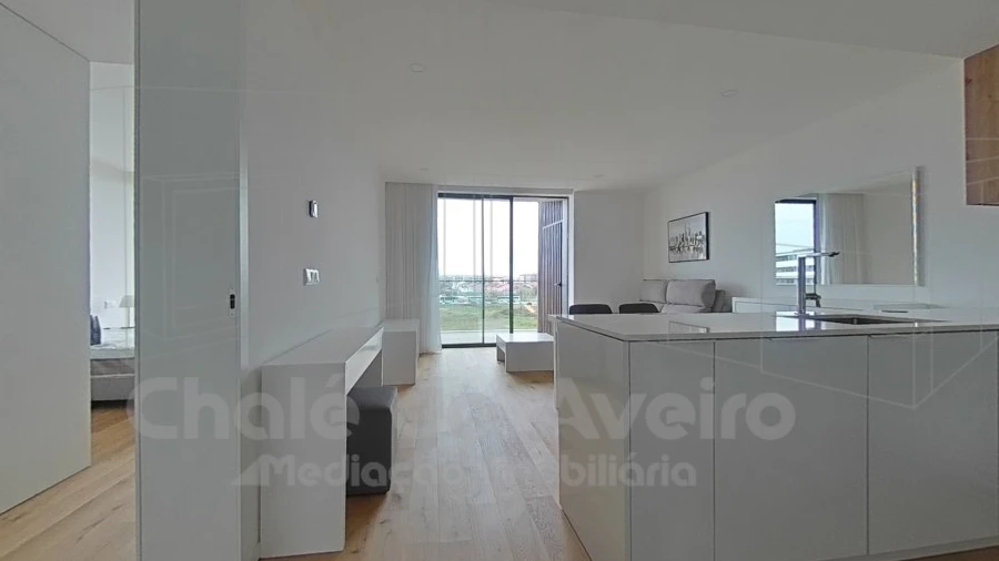 Apartamento T1 para Arrendamento em Glória e Vera Cruz