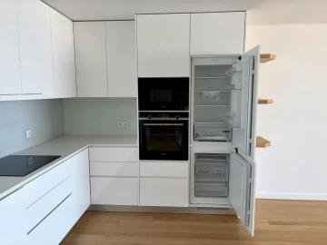 Apartamento T3 para Arrendamento em Canidelo