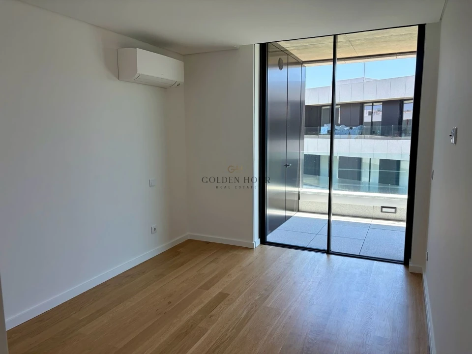 Apartamento T3 para Arrendamento em Canidelo Foto 26