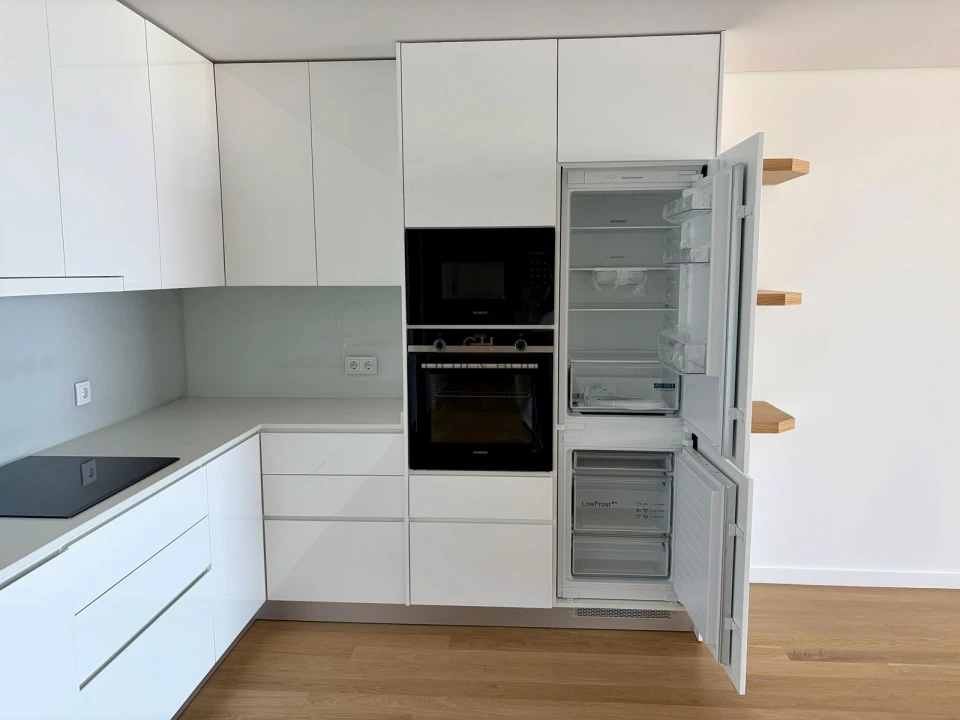 Apartamento T3 para Arrendamento em Canidelo Foto 10