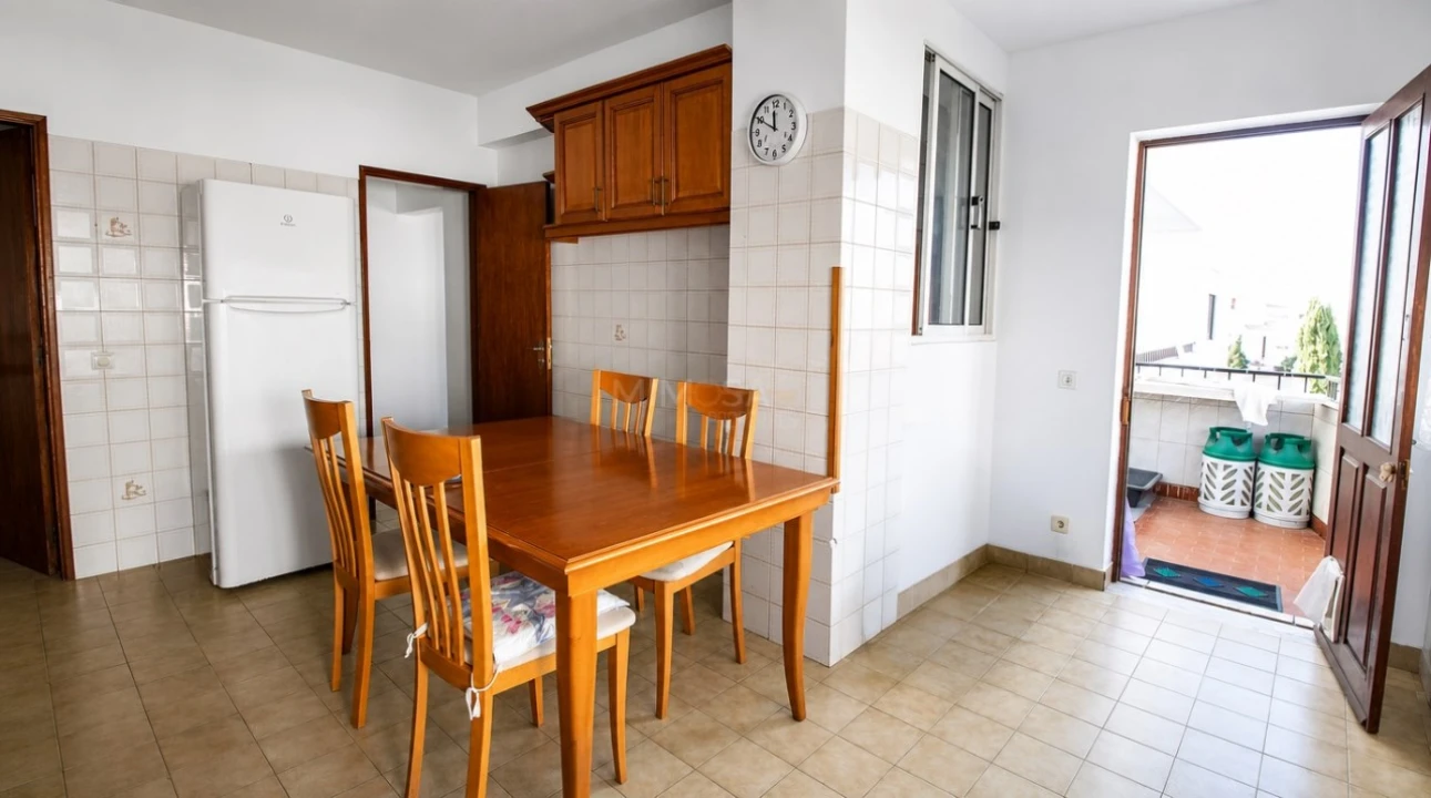 Apartamento T3 para Venda em Lagos (São Sebastião e Santa Maria) Foto 4