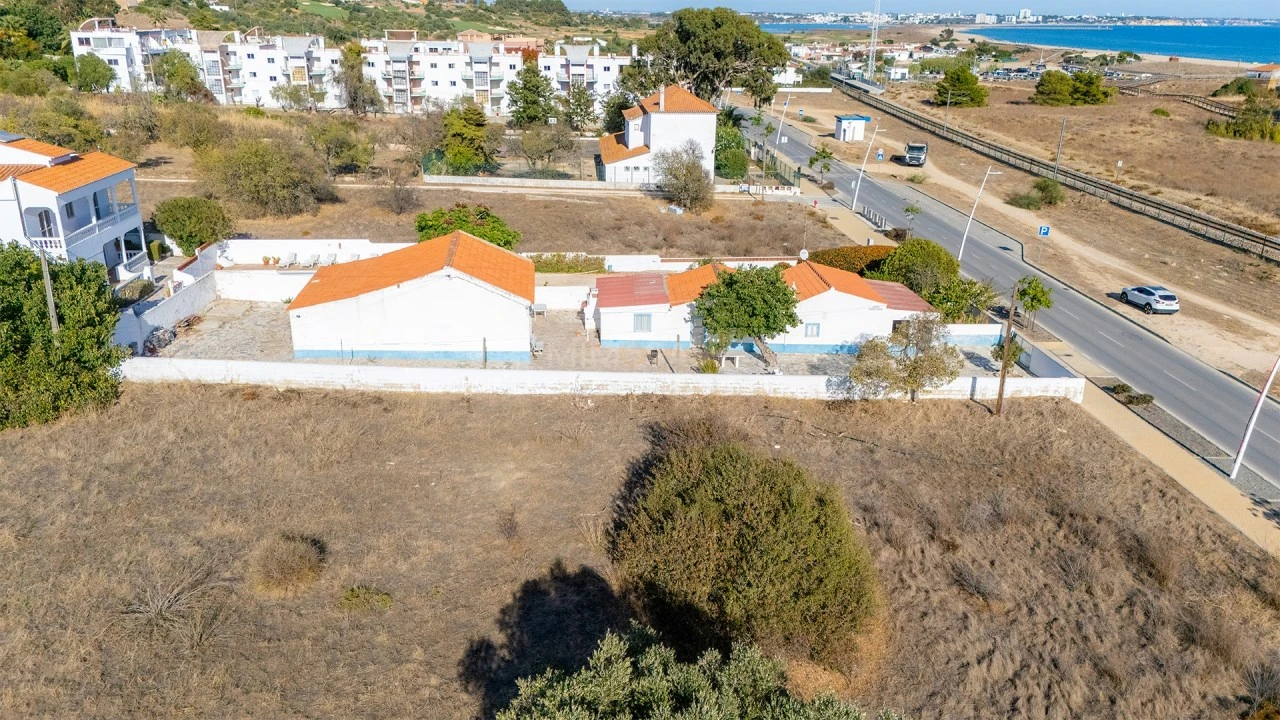 Moradia T5 para Venda em Lagos (São Sebastião e Santa Maria) Foto 23