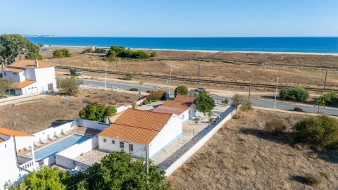 Moradia T5 para Venda em Lagos (São Sebastião e Santa Maria)