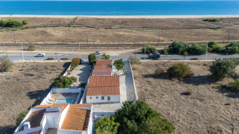 Moradia T5 para Venda em Lagos (São Sebastião e Santa Maria)