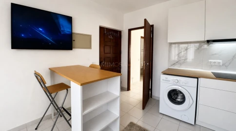 Apartamento T1 para Venda em Odiaxere