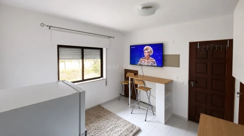 Apartamento T1 para Venda em Odiaxere