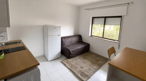 Apartamento T1 para Venda em Odiaxere