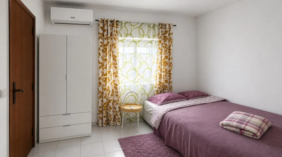 Apartamento T1 para Venda em Odiaxere Foto 10
