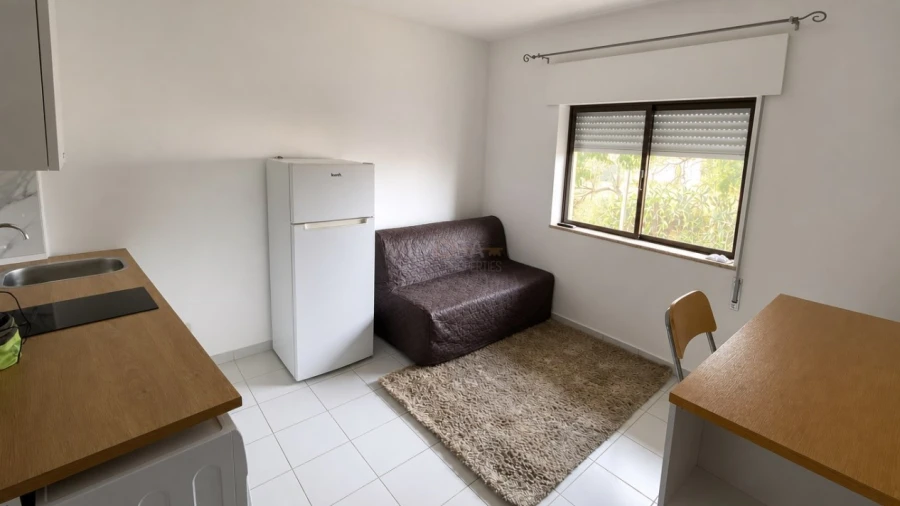 Apartamento T1 para Venda em Odiaxere