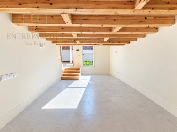 Apartamento T1 para Venda em Cedofeita, Santo Ildefonso, Sé, Miragaia, São Nicolau e Vitória Foto 2