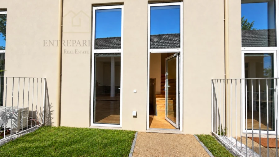 Apartamento T1 para Venda em Cedofeita, Santo Ildefonso, Sé, Miragaia, São Nicolau e Vitória Foto 13