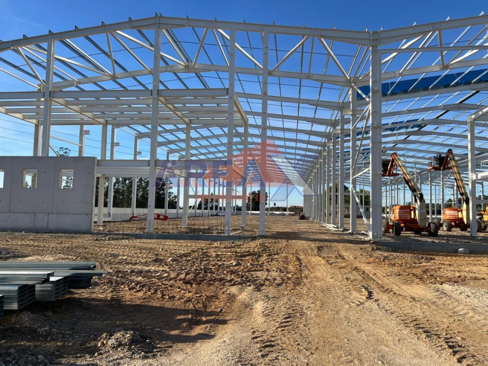 Armazém para Venda em Loureiro Foto 3
