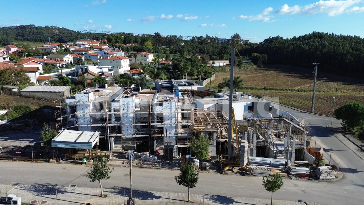 Moradia T3 para Venda em Gondifelos, Cavalões e Outiz Foto 9