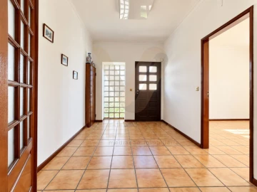 Moradia T4 para Venda em Lanheses