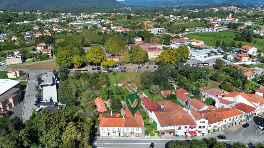 Moradia T4 para Venda em Lanheses Foto 2