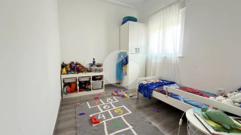 Moradia T4 para Venda em Quelfes