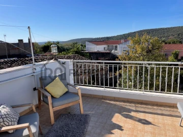 Moradia T3 para Venda em Salir