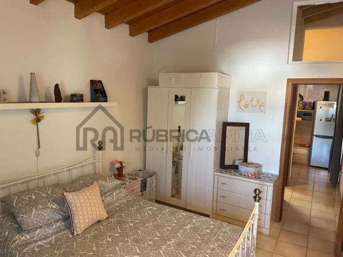 Moradia T3 para Venda em Salir Foto 31