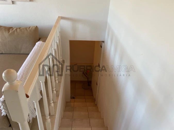 Moradia T3 para Venda em Salir Foto 36