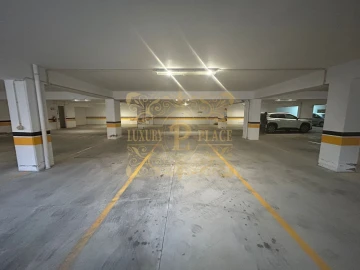 Garagem para Venda em Sesimbra (Santiago)