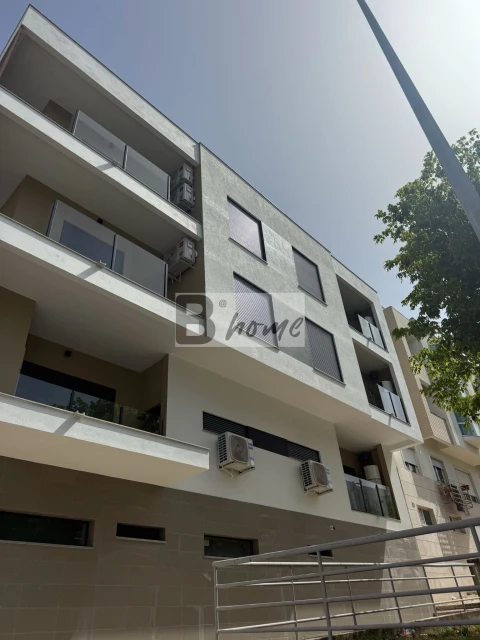 Apartamento T1 para Venda em Charneca de Caparica e Sobreda
