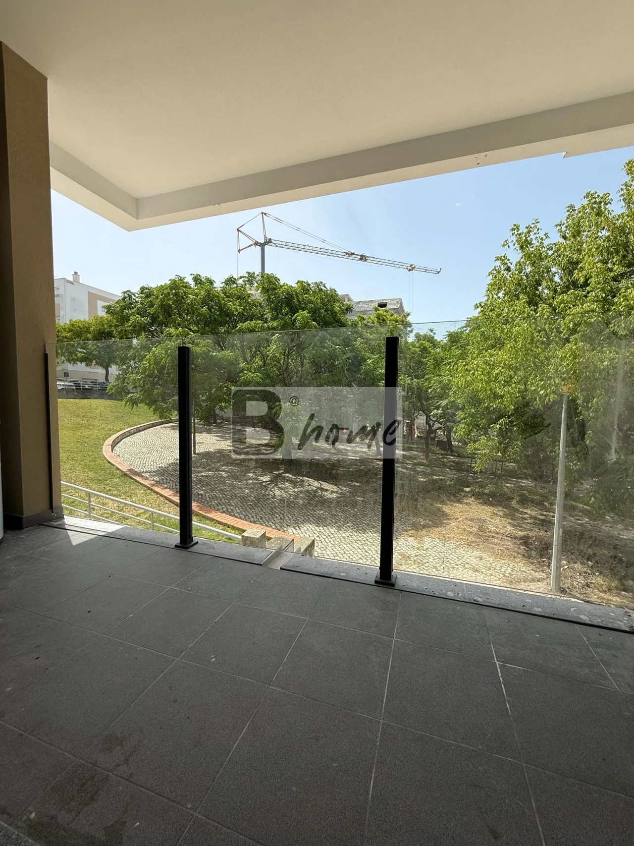 Apartamento T1 para Venda em Charneca de Caparica e Sobreda Foto 6