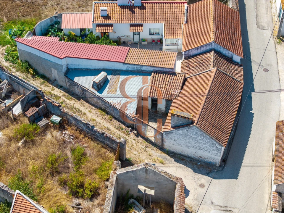 Moradia para Venda em Manique do Intendente, Vila Nova de São Pedro e Maçussa Foto 1