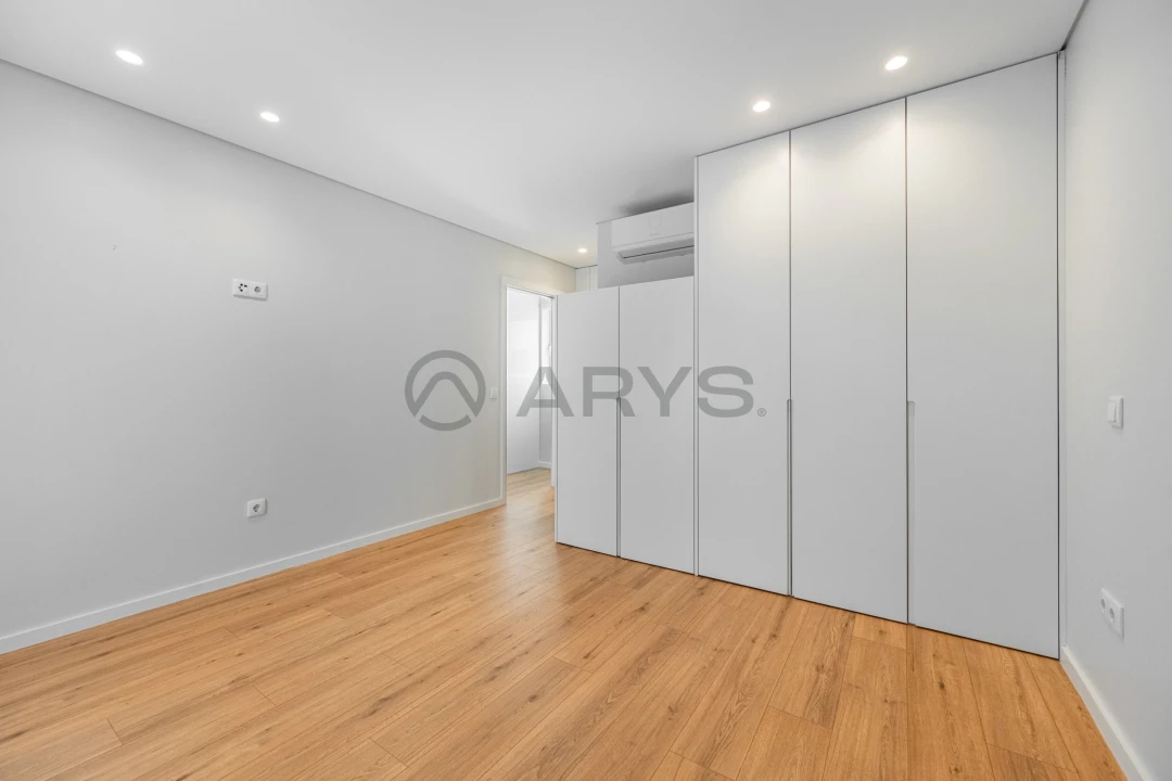Apartamento T2 para Venda em São Vicente (Braga) Foto 13