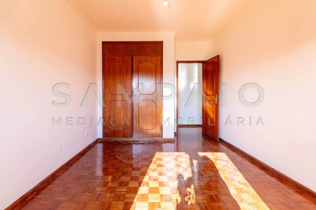 Apartamento T3 para Venda em Rio Tinto Foto 18