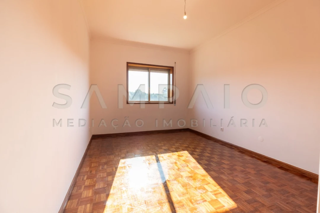 Apartamento T3 para Venda em Rio Tinto Foto 19
