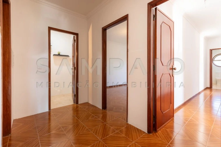 Apartamento T3 para Venda em Rio Tinto Foto 5