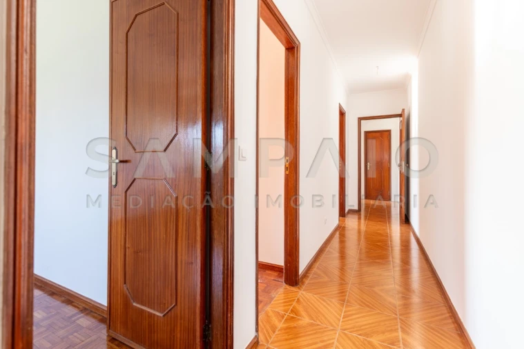 Apartamento T3 para Venda em Rio Tinto Foto 6