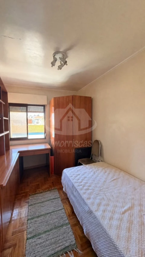 Apartamento T3 para Venda em Sacavém e Prior Velho