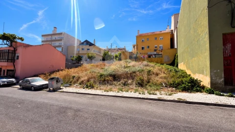 Terreno para Venda em Camarate, Unhos e Apelação