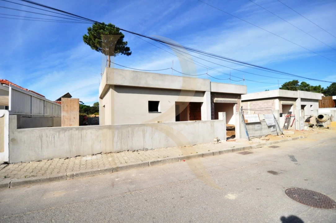 Moradia T3 para Venda em Azeitão (São Lourenço e São Simão) Foto 1