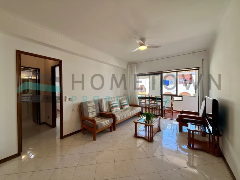 Apartamento T1 para Venda em Quarteira Foto 9