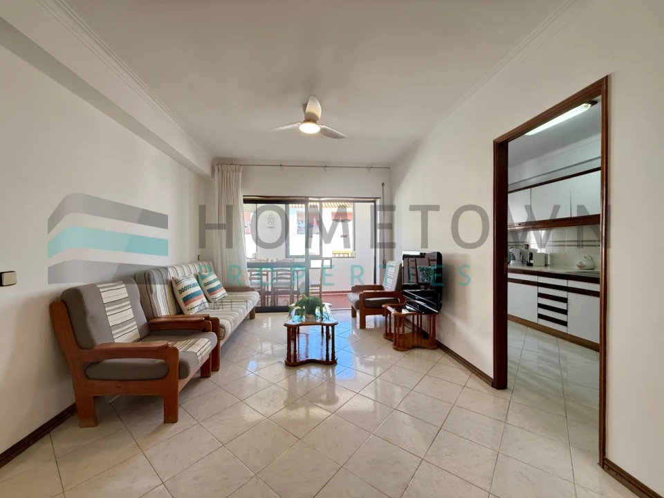Apartamento T1 para Venda em Quarteira Foto 5