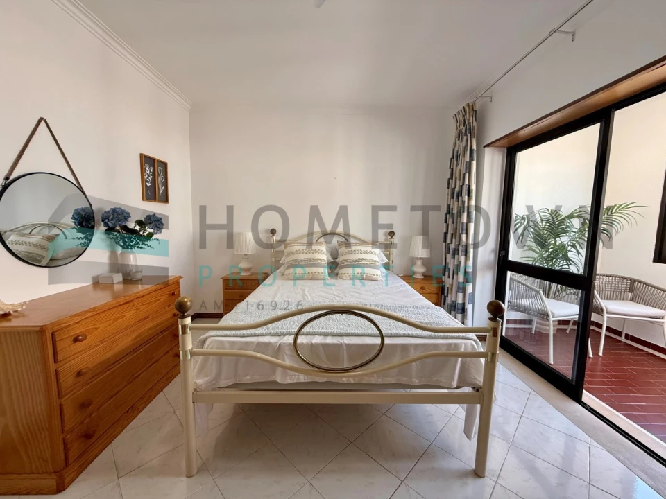 Apartamento T1 para Venda em Quarteira Foto 10