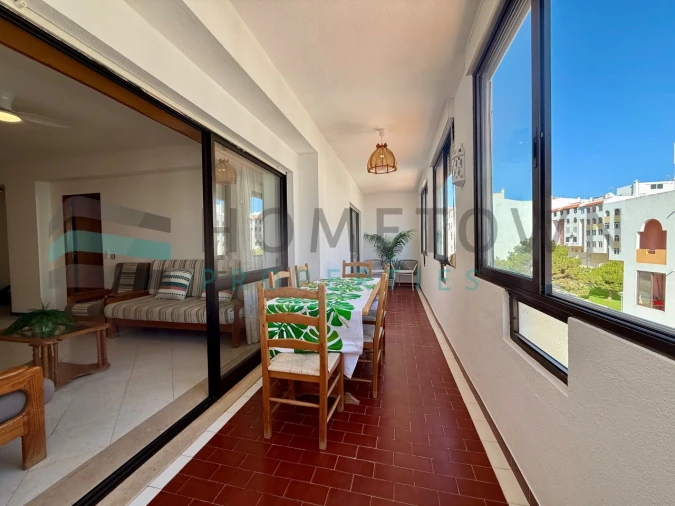 Apartamento T1 para Venda em Quarteira Foto 2