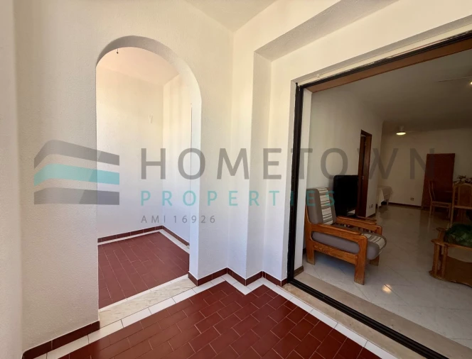 Apartamento T1 para Venda em Quarteira Foto 8