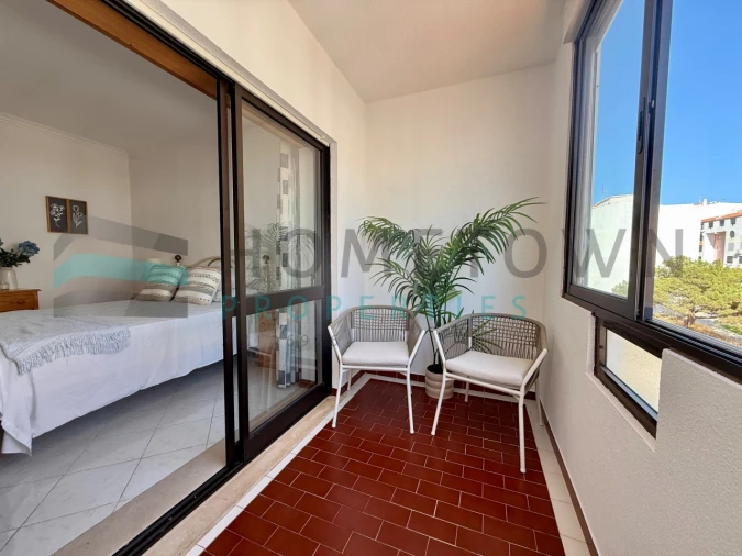 Apartamento T1 para Venda em Quarteira Foto 4