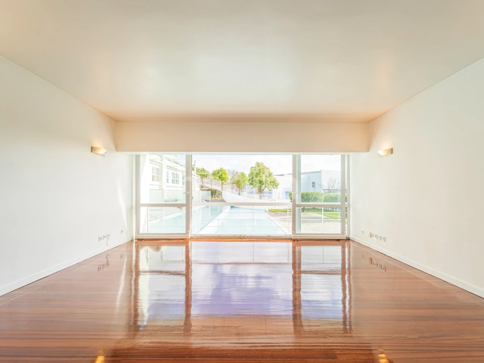 Apartamento T2 para Arrendamento em Algés, Linda-A-Velha e Cruz Quebrada-Dafundo Foto 2