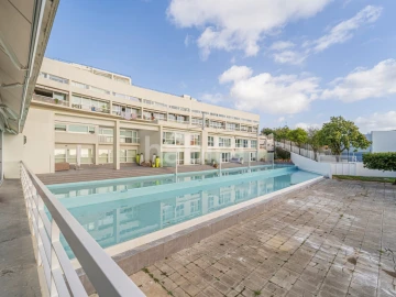 Apartamento T2 para Arrendamento em Algés, Linda-A-Velha e Cruz Quebrada-Dafundo