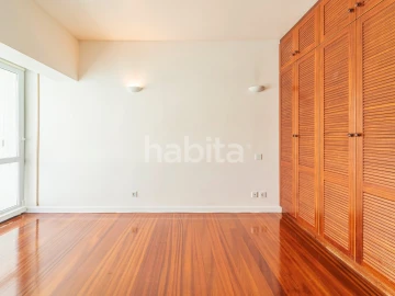 Apartamento T2 para Arrendamento em Algés, Linda-A-Velha e Cruz Quebrada-Dafundo
