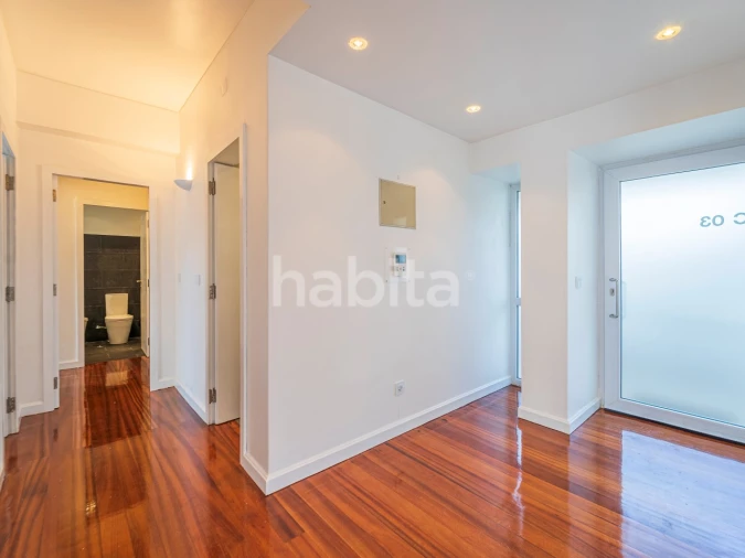 Apartamento T2 para Arrendamento em Algés, Linda-A-Velha e Cruz Quebrada-Dafundo Foto 13