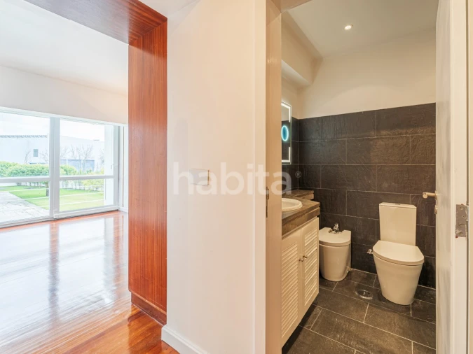 Apartamento T2 para Arrendamento em Algés, Linda-A-Velha e Cruz Quebrada-Dafundo Foto 22