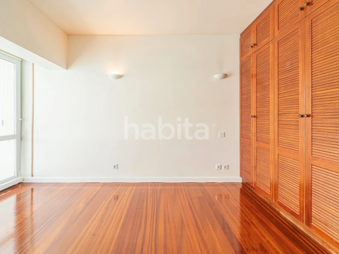 Apartamento T2 para Arrendamento em Algés, Linda-A-Velha e Cruz Quebrada-Dafundo Foto 26