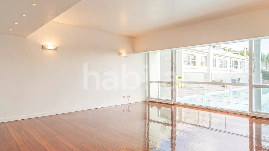 Apartamento T2 para Arrendamento em Algés, Linda-A-Velha e Cruz Quebrada-Dafundo