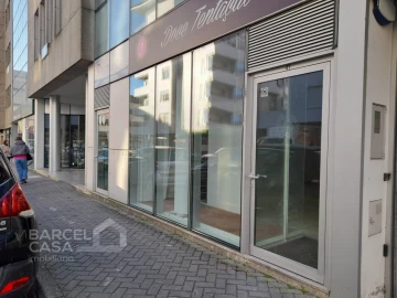 Loja para Arrendamento em Barcelos, V.Boa, V.Frescainha