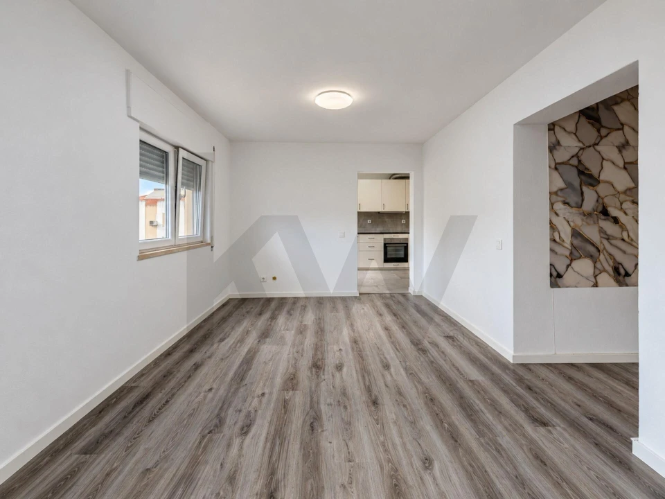 Apartamento T3 para Arrendamento em Azeitão (São Lourenço e São Simão) Foto 16